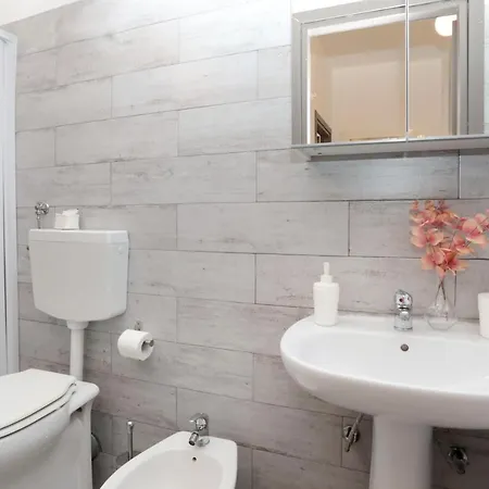 Interno1 Policlinico 게스트하우스