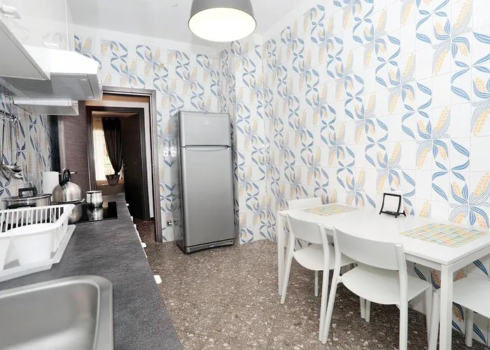 Pensionat Interno1 Policlinico 3*